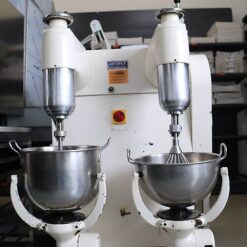 Batteur combiné Artofex 2 batteuses pour crème, masse etc.