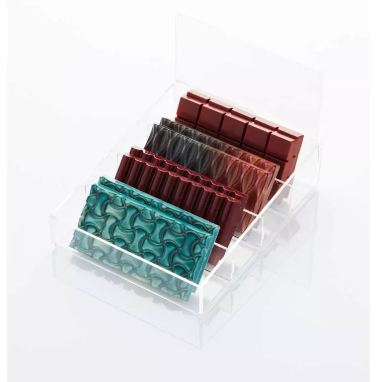 Présentoir horizontal en plexiglas pour tablettes