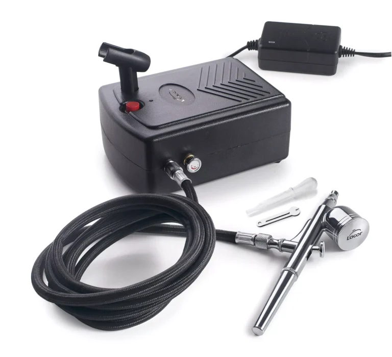 Kit compresseur et aérographe