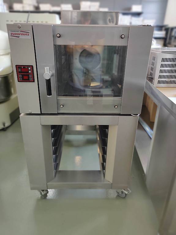 Four ventilé Eurofours 4 plaques 60x40 cm model d'expo – Image 3