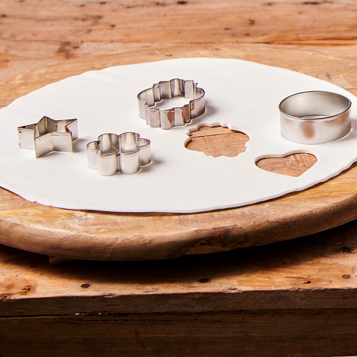 disque de pâte à sucre f20700 FUNCAKES Tille