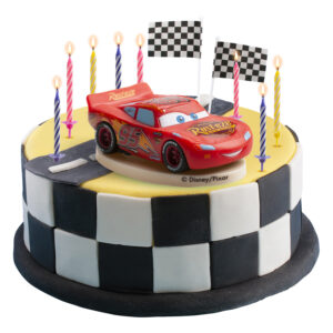 Kit décoration gâteau Cars avec bougies PVCCARS Tille